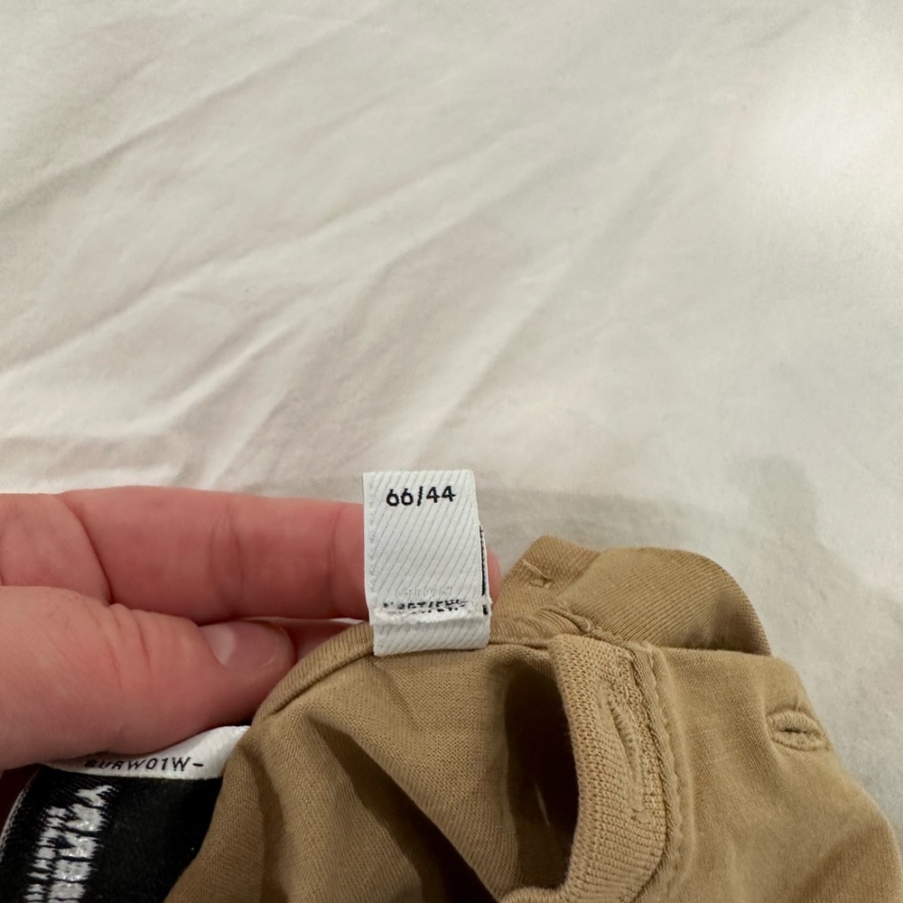 Authentic Burberry Gino Teddy T-shirt - Picture 5 of 5
